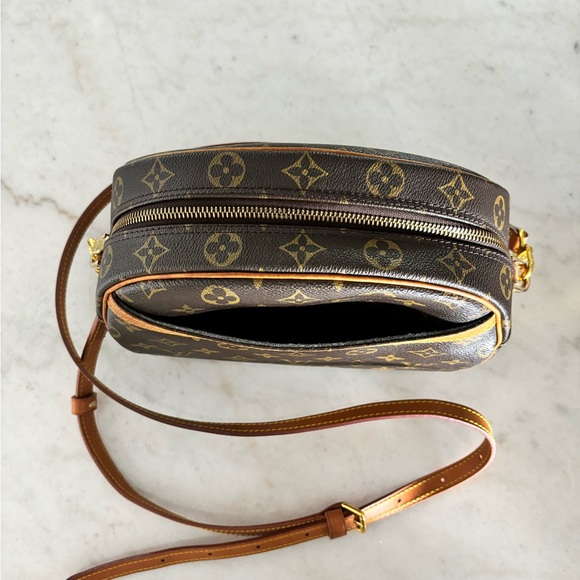 Louis Vuitton Bloise Monogram - Picture 2 of 15